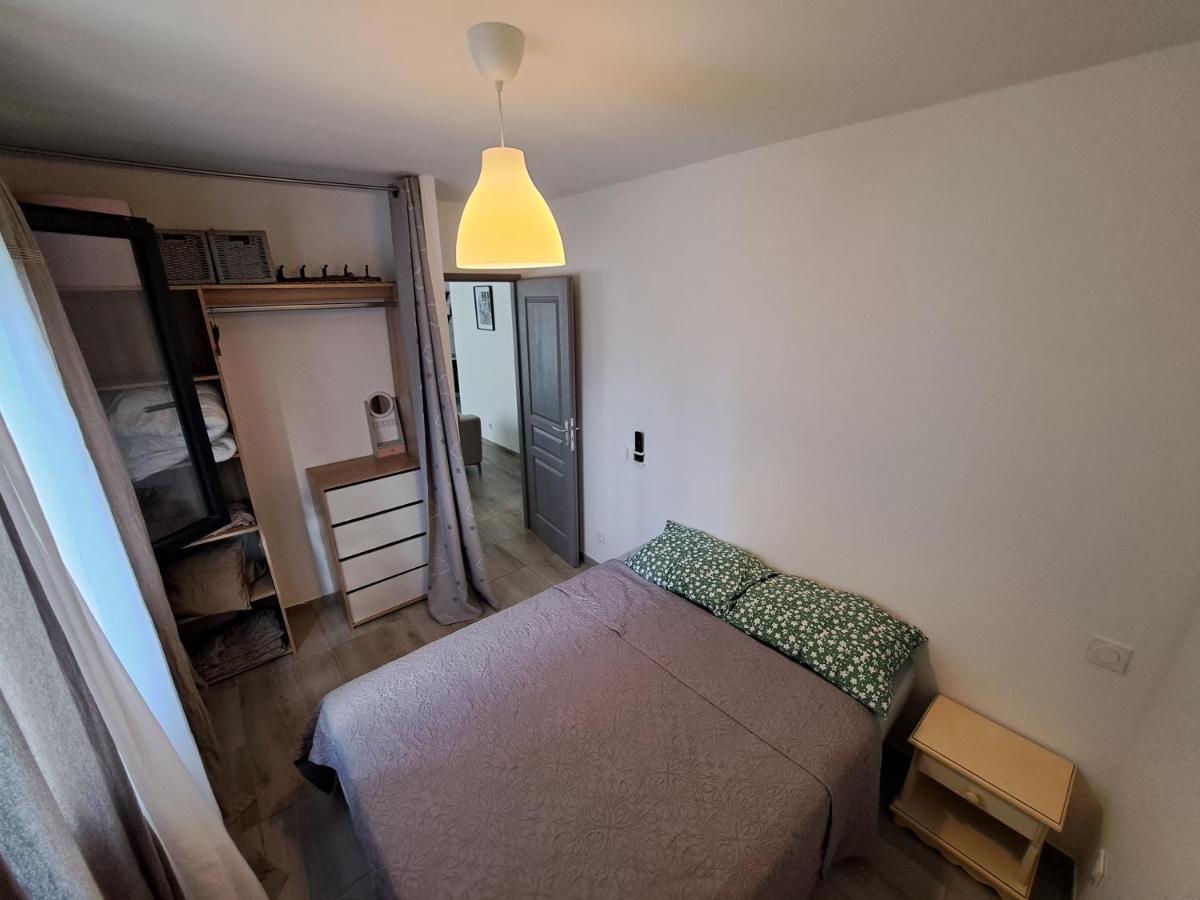Charmante Maison Avec Piscine Bessan Luaran gambar